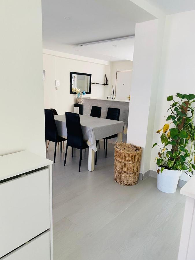 Apartamento Cuidad Ciencias バレンシア エクステリア 写真